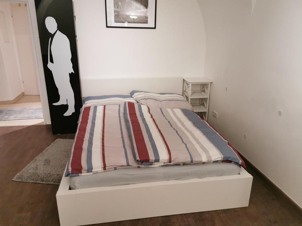 Zentrale, Ruhige Wohnung Nahe Murinsel & Kunsthaus Грац Екстер'єр фото